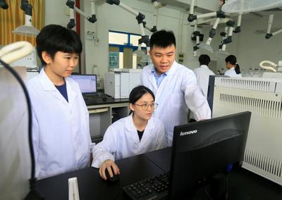 新材料技術的創(chuàng)新開發(fā) 以全國技術能手李嘉偉為例