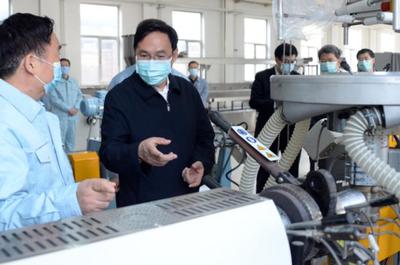 張玉卓到北京化工研究院調研 聚焦新材料技術創新，推進科技成果轉化